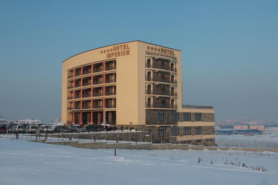 סוסאבה Hotel Imperium מראה חיצוני תמונה